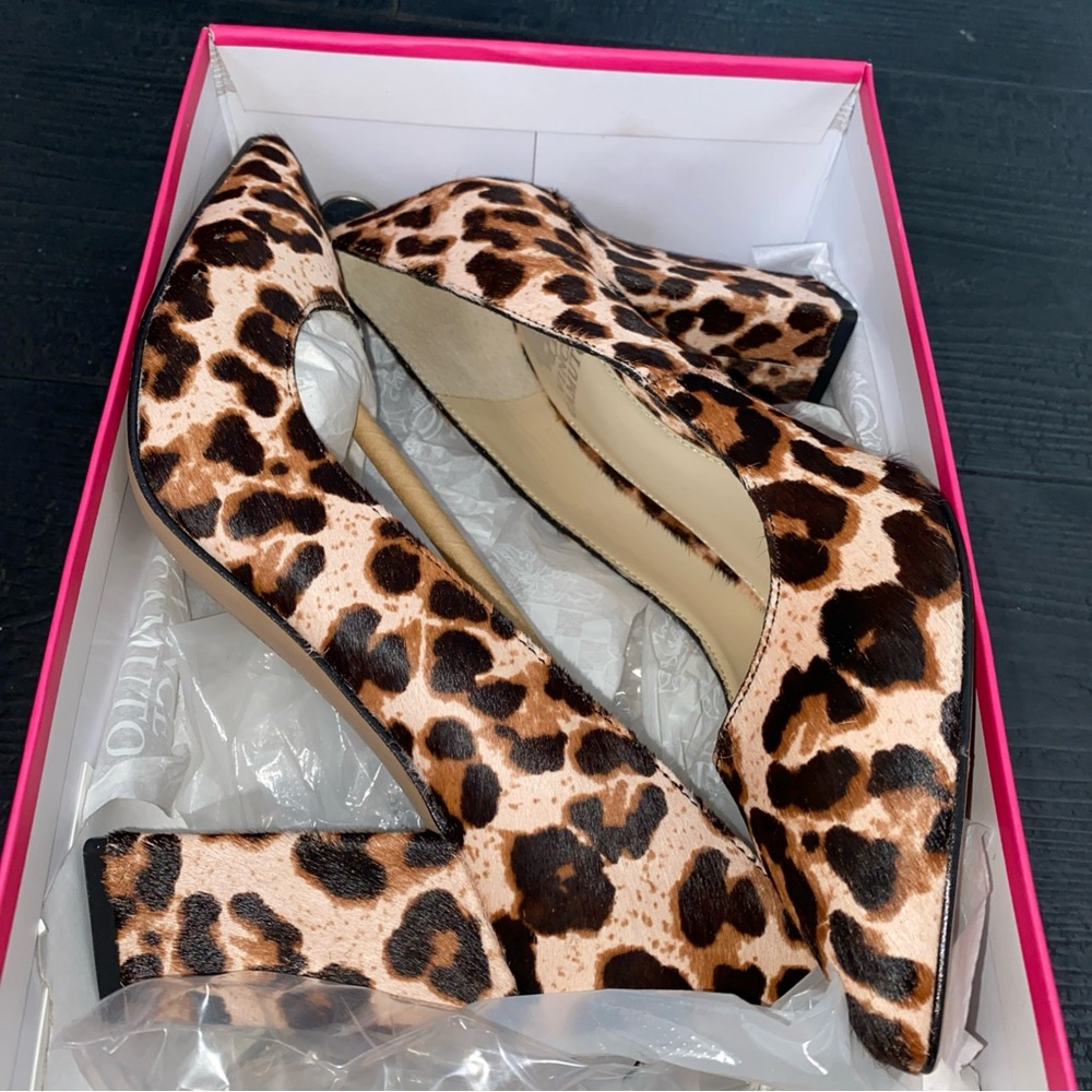 Vince Camuto Haircalf Block Heel Pumps Sz 8.5M Candera Animal Leopard Print New - Picture 4 of 16